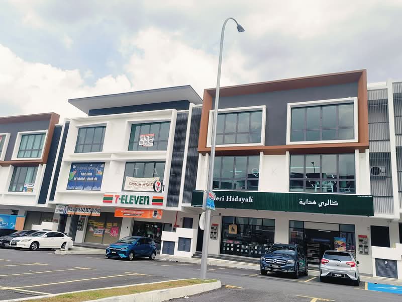 Shop for Sale in Bangi (Selangor) - Natalie Loke - Exterior - PropertyGuru.com.my
