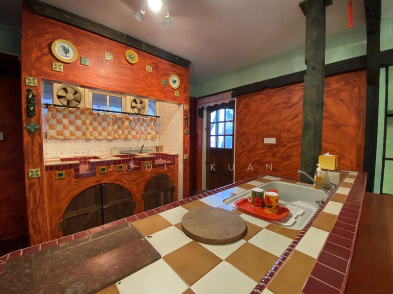 Unique Kitchen