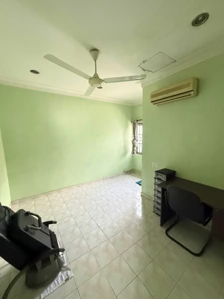 Semi-Detached House for Sale in Shah Alam (Selangor) - Lim Jeon - Interior - PropertyGuru.com.my