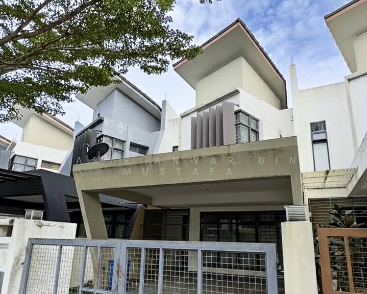 Rumah Teres 2 Tingkat untuk Dijual di Laman Glenmarie (Shah Alam) - Zakir Anwar Bin Mustafa - Exterior - PropertyGuru.com.my