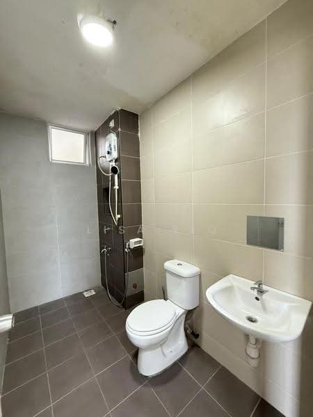 Pangsapuri untuk Dijual di East Bay (Seri Bayan) - Lisa Yeo - Bathroom - PropertyGuru.com.my