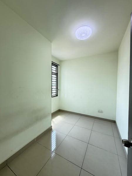 Pangsapuri untuk Dijual di East Bay (Seri Bayan) - Lisa Yeo - PropertyGuru.com.my