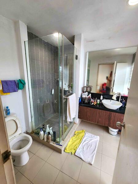 3-storey Terraced House for Sale in Lake Fields (Sungai Besi) - Suki Tan - Bathroom - PropertyGuru.com.my