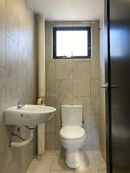 Shop / Office for Rent in Seri Kembangan (Selangor) - Jin Ooi - Bathroom - PropertyGuru.com.my