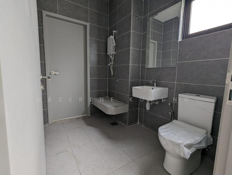 Semi-Detached House for Sale in Cyber 10 (Cyberjaya) - Nazerene Kurung - Bathroom - PropertyGuru.com.my