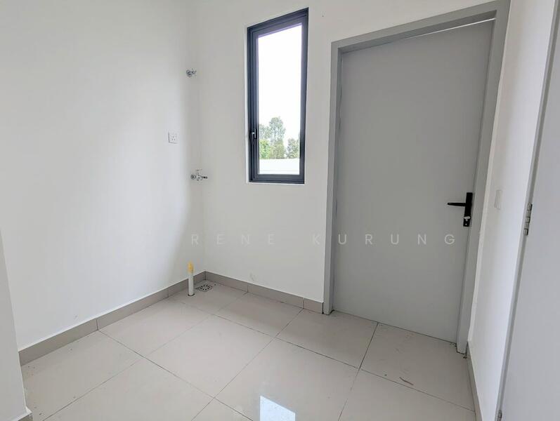 Semi-Detached House for Sale in Cyber 10 (Cyberjaya) - Nazerene Kurung - Bathroom - PropertyGuru.com.my