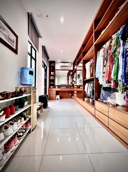 Rumah Banglo untuk Dijual di Batu Ferringhi (Penang) - Jeanette Hee - Corridor - PropertyGuru.com.my