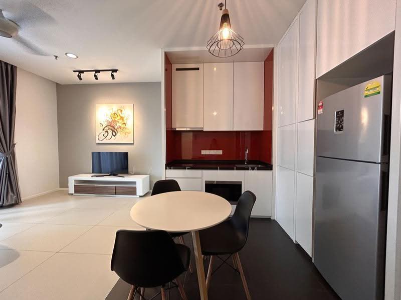 Kediaman Servis untuk Dijual di Arcoris SOHO - Jane Lim - Living Room - PropertyGuru.com.my