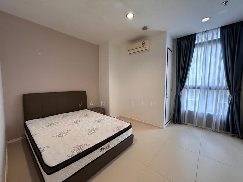 Kediaman Servis untuk Dijual di Arcoris SOHO - Jane Lim - Bedroom - PropertyGuru.com.my