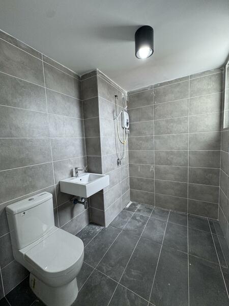 Service Residence for Rent at Serviced Residence @ The Louvre @ Country Heights - YX Chia - Bathroom - PropertyGuru.com.my