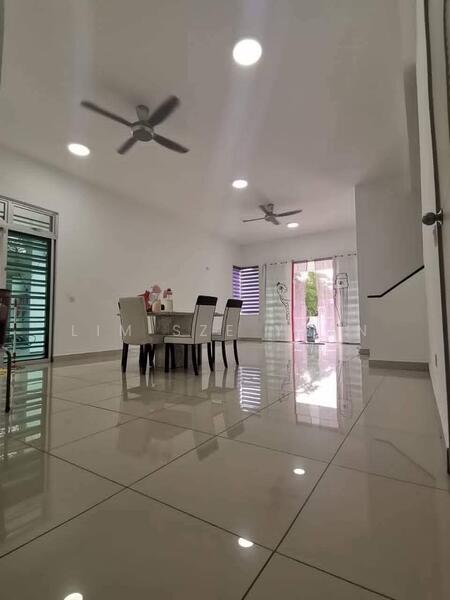 For Rent - Nusa Duta