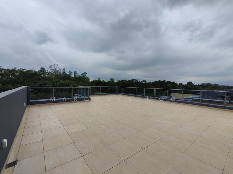 Semi-Detached House for Sale in Forest City (Gelang Patah) - Margaret Moo - Roof - PropertyGuru.com.my