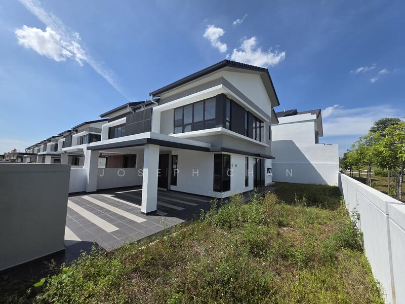 Cluster House for Sale in Alam Impian (Shah Alam) - Joseph Chan - Exterior - PropertyGuru.com.my