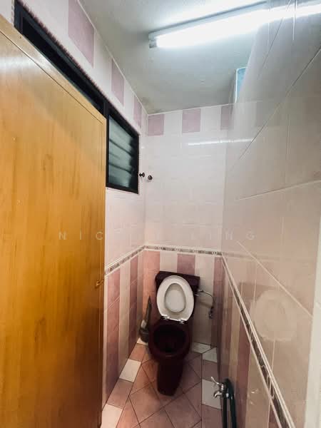 Rumah Teres 2 Tingkat untuk Disewa di Taman Cempaka (Ipoh) - Nicole Ling - Bathroom - PropertyGuru.com.my