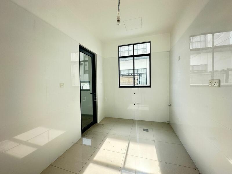 Bungalow for Sale in Eco Grandeur (Puncak Alam) - Eddy Woo - Kitchen - PropertyGuru.com.my