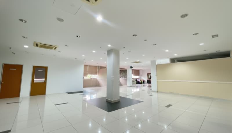 Detached Factory for Sale in Seksyen 13 (Petaling Jaya) - Belle Lim - Lobby - PropertyGuru.com.my