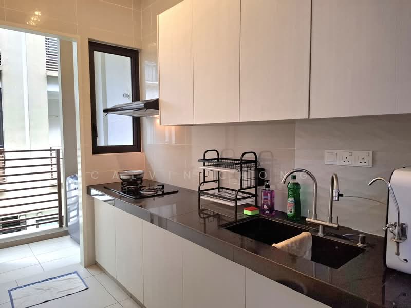 Townhouse for Rent in Puchong (Selangor) - Calvin Chong - Kitchen - PropertyGuru.com.my