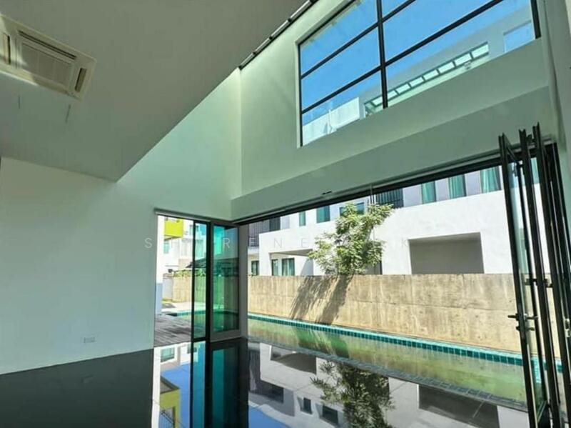 Rumah Banglo untuk Dijual di Taman BDC (Kuching) - Sherene Kok - Living Room - PropertyGuru.com.my