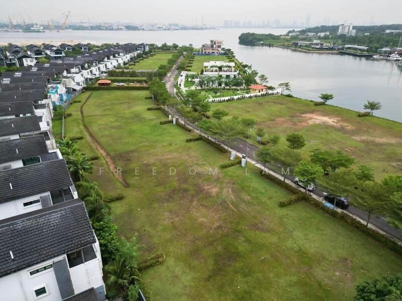 For Sale - Bungalow @ Senibong Cove