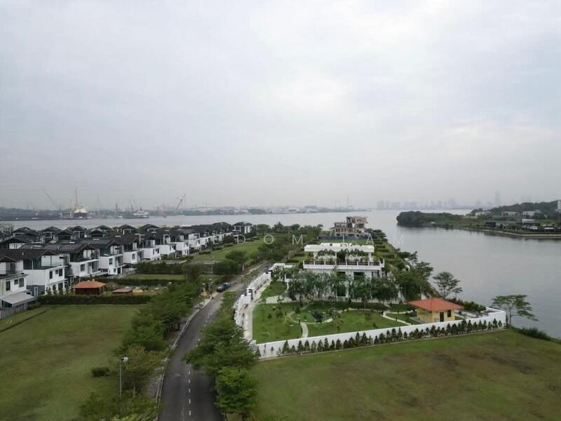 For Sale - Bungalow @ Senibong Cove
