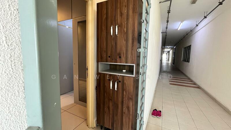 Service Residence for Rent at OUG Parklane - GAN WEY SAND - Corridor - PropertyGuru.com.my