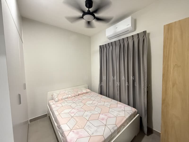 Kondominium untuk Disewa di Residensi Alamanda - Wan Norman Ishraff Zainal Abidin - Bedroom - PropertyGuru.com.my