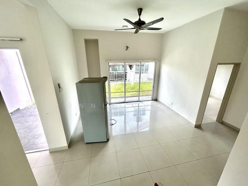 Rumah Berkembar untuk Dijual di S2 Heights (Seremban 2) - Connie Chong - Living Room - PropertyGuru.com.my
