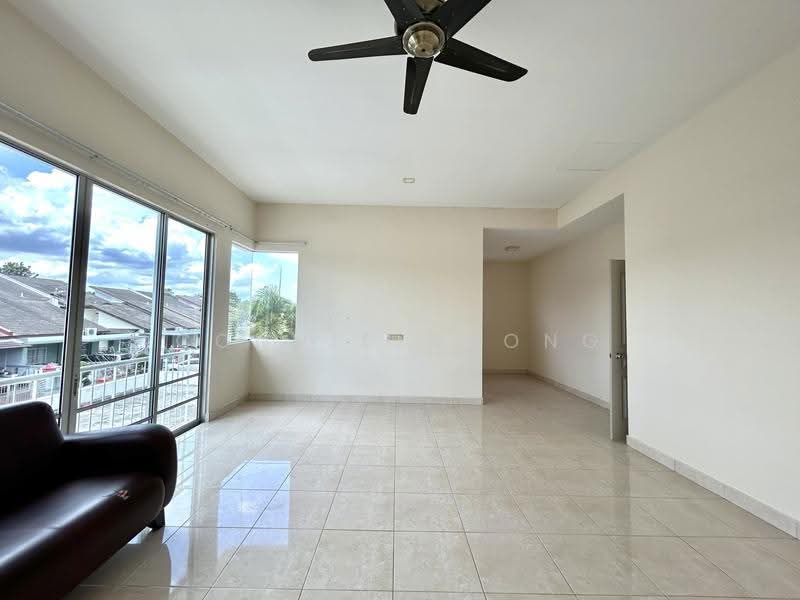 Rumah Berkembar untuk Dijual di S2 Heights (Seremban 2) - Connie Chong - Living Room - PropertyGuru.com.my
