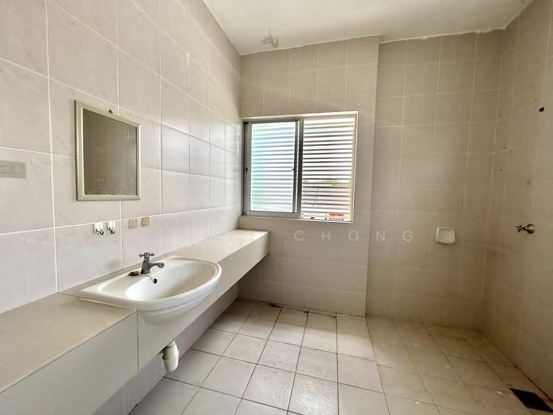 Rumah Berkembar untuk Dijual di S2 Heights (Seremban 2) - Connie Chong - Bathroom - PropertyGuru.com.my