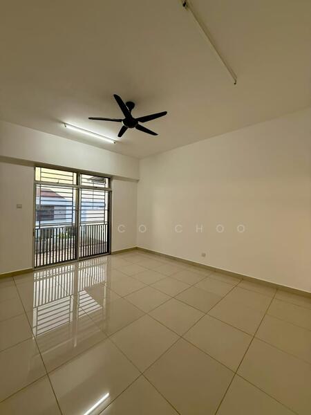 Rumah Teres 2 Tingkat untuk Dijual di Bandar Putra (Kulai) - Marco Choo - Living Room - PropertyGuru.com.my
