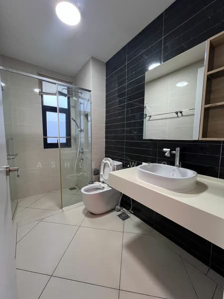 Condominium for Rent at Sky Condominium (Skyz Residence) - Ashley Woon - Bathroom - PropertyGuru.com.my