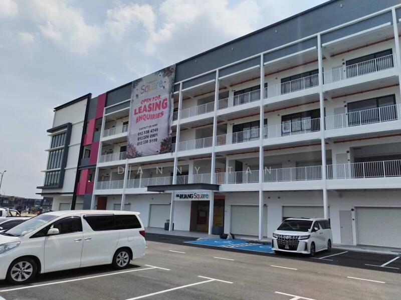 Shop / Office for Rent in Bandar Rimbayu (Telok Panglima Garang) - Danny Tan - Exterior - PropertyGuru.com.my