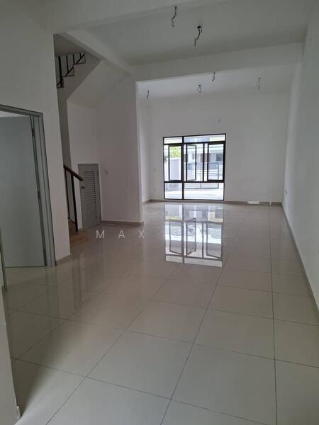 2-storey Terraced House for Sale in Bandar Tun Hussein Onn (Cheras) - Max Lee - Living Room - PropertyGuru.com.my