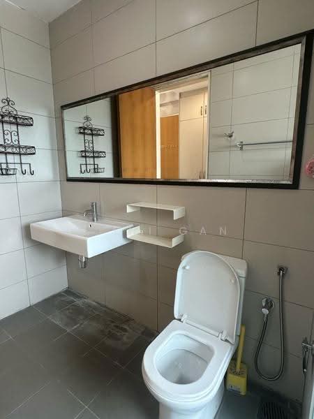 Kediaman Servis untuk Disewa di Setia SKY Residences - Miini Gan - Bathroom - PropertyGuru.com.my