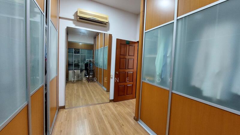 Rumah Banglo untuk Dijual di Sungai Maong (Kuching) - Sherene Kok - Corridor - PropertyGuru.com.my