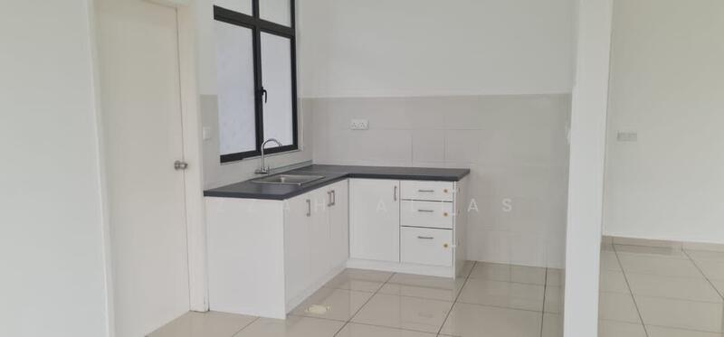 For Sale - BELOW MV ENDLOT Double Storey Avenham Garden Grandeur