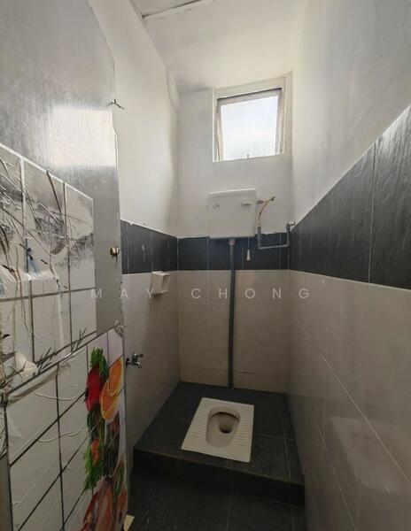 Kedai untuk Disewa di Taman Bukit Mewah (Tampoi) - May Chong - Bathroom - PropertyGuru.com.my