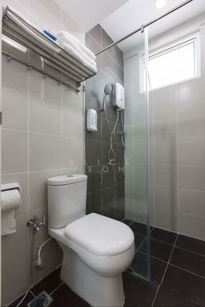 Kondominium untuk Dijual di Arena Residence - Alice Teoh - Bathroom - PropertyGuru.com.my