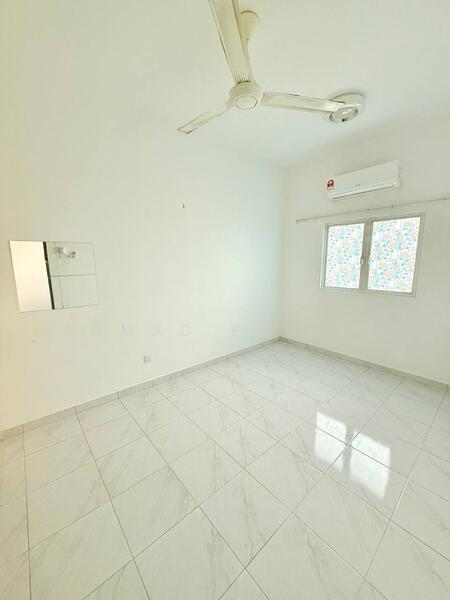 Untuk Disewa - Vesta View