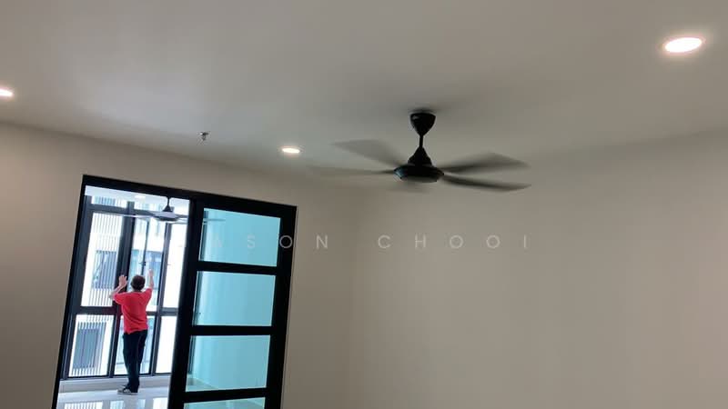 Servis Apartment untuk Disewa di H2O Residences - Jason Chooi - Living Room - PropertyGuru.com.my