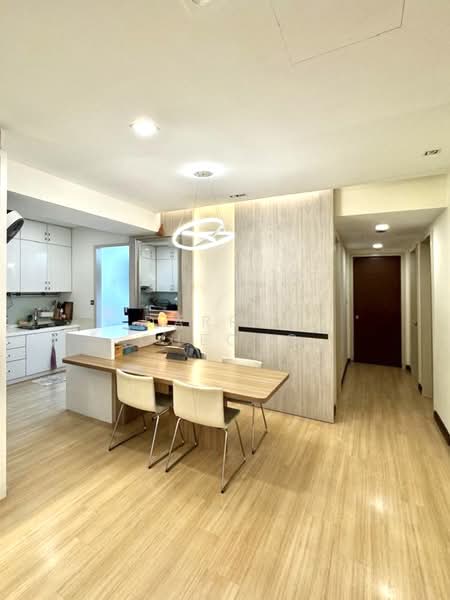 Nautica Lake Suites untuk Untuk Dijual - RM 875,000, Apr 2026 - Kitchen - PropertyGuru.com.my