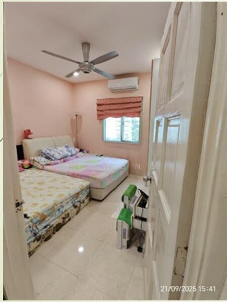 Rumah Bandar untuk Dijual di Kipark Sri Utara (Batu) - TL Wong - Bedroom - PropertyGuru.com.my