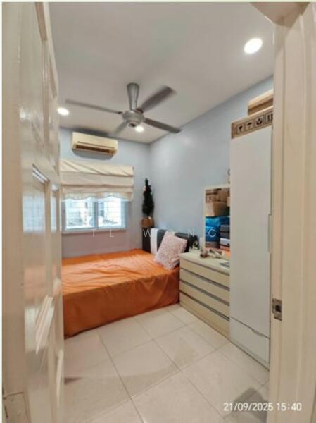 Rumah Bandar untuk Dijual di Kipark Sri Utara (Batu) - TL Wong - Bedroom - PropertyGuru.com.my