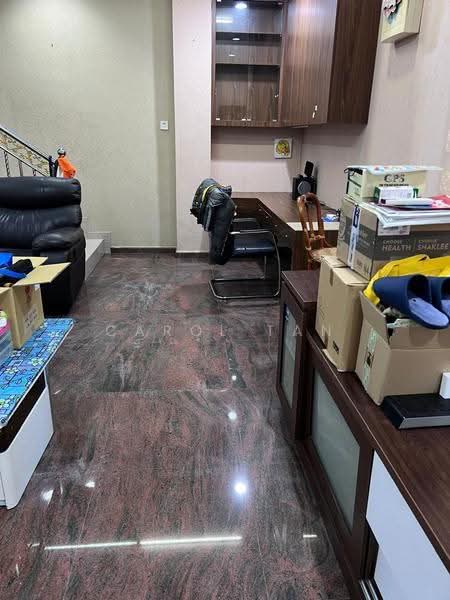 Rumah Kluster untuk Dijual di Bandar Putra Kulai (Kulai) - Carol Tan - Living Room - PropertyGuru.com.my