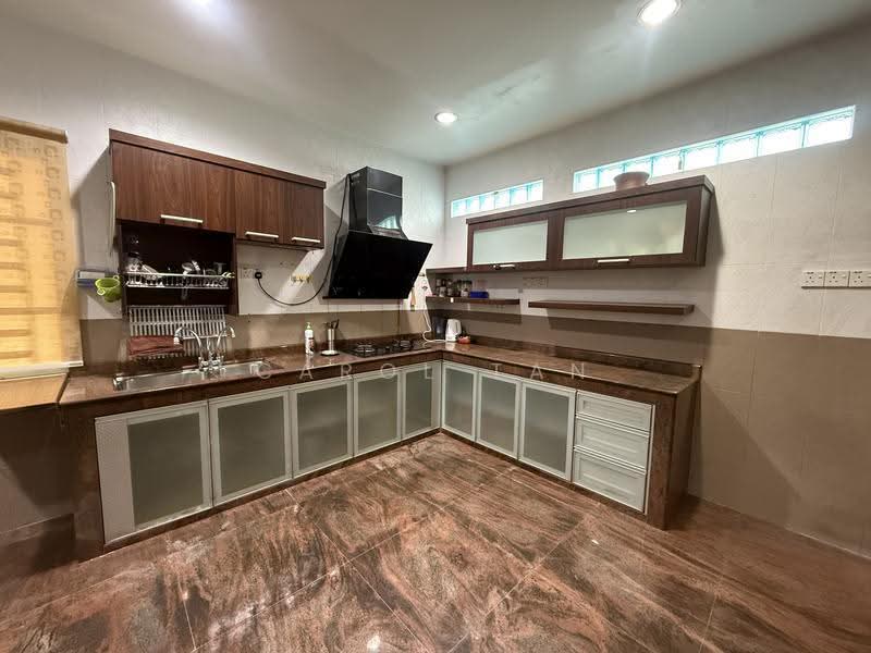 Rumah Kluster untuk Dijual di Bandar Putra Kulai (Kulai) - Carol Tan - Kitchen - PropertyGuru.com.my