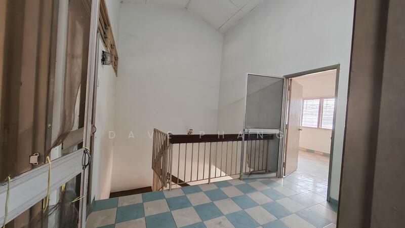 Rumah Teres untuk Dijual di Taman Selayang (Selayang) - Dave Phang - Corridor - PropertyGuru.com.my