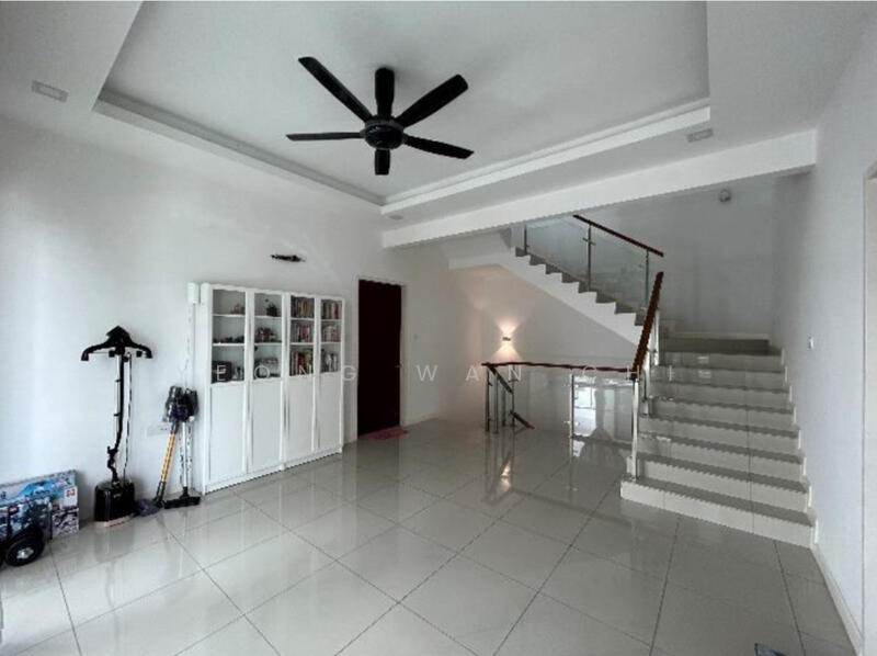 For Sale - DUMALIS Residence @ 16 Sierra