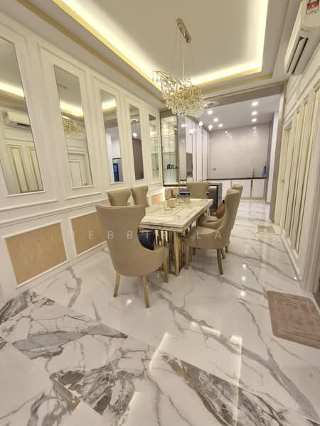 2-storey Terraced House for Sale in Taman Lucky (Bangsar) - Debbie Lam - Dining Room - PropertyGuru.com.my