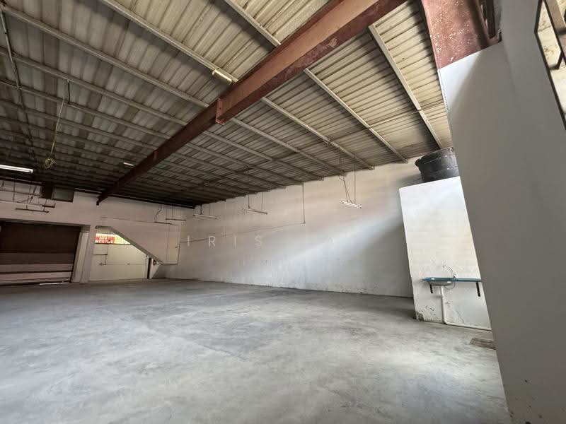 Terrace Factory for Rent in Taman Industri Selesa Jaya (Balakong) - Iris Yap - Interior - PropertyGuru.com.my
