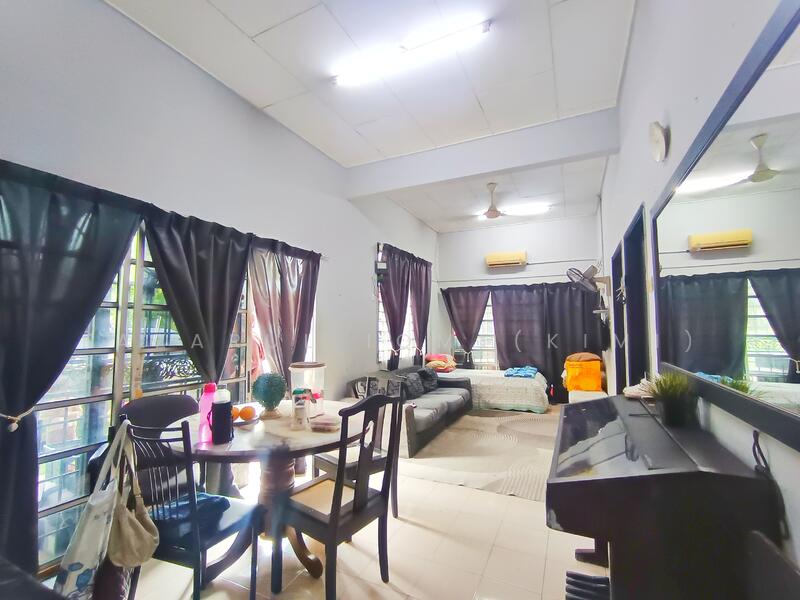 For Sale - Taman cempaka senawang